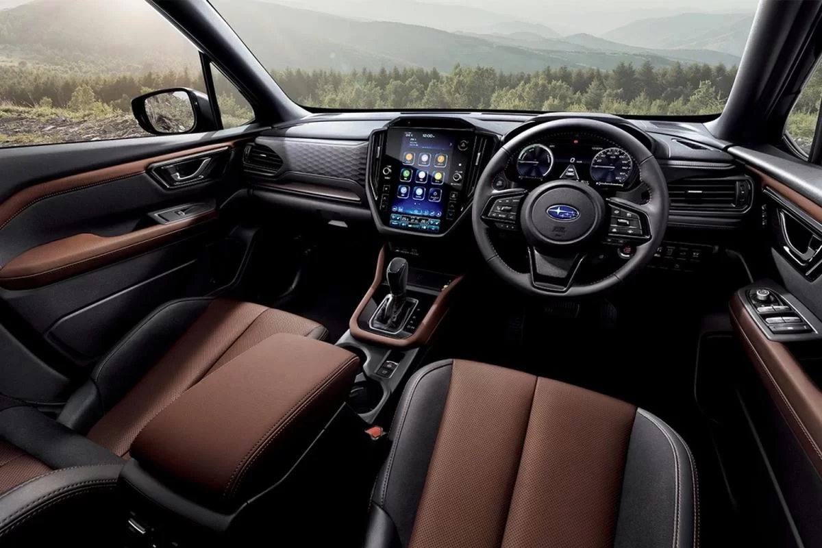 Слепящая угроза: суд Владивостока признал фары праворульных машин вне закона, а статистики заговорили о рисках