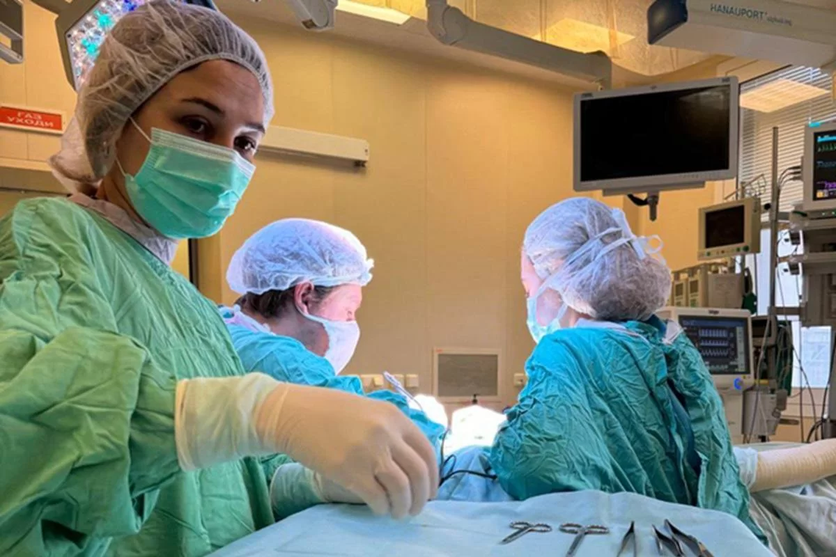 Больше врачей, быстрее помощь: что изменилось в военной медицине за два года