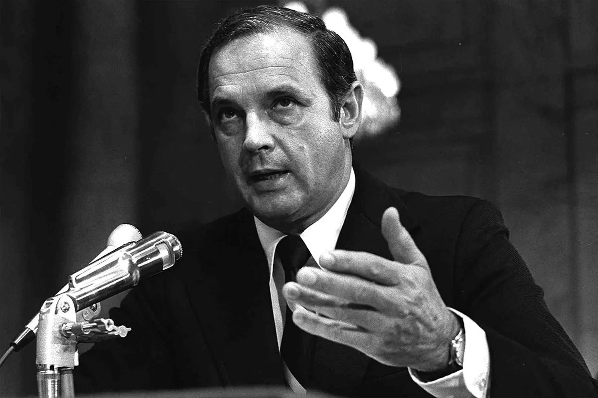 Человек, уничтоживший президента: умер Александр Баттерфилд, переписавший историю США одной фразой