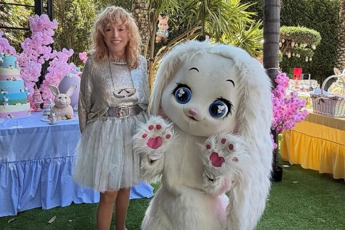 77 лет и одиночество на Кипре: у Аллы Пугачёвой день рождения. Почему она не вернется в Россию?