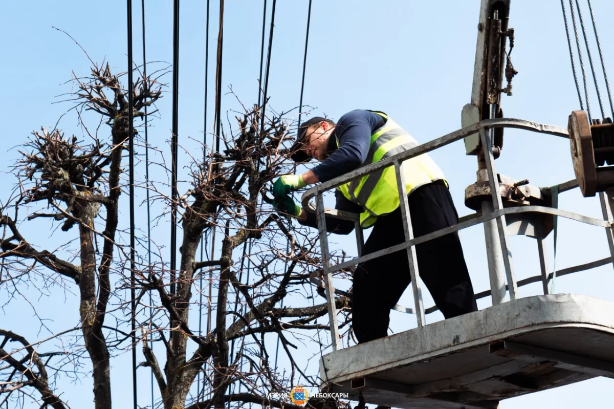 Глава Чебоксар Станислав Трофимов призвал жителей присоединиться к уборке города в рамках месячника по благоустройству