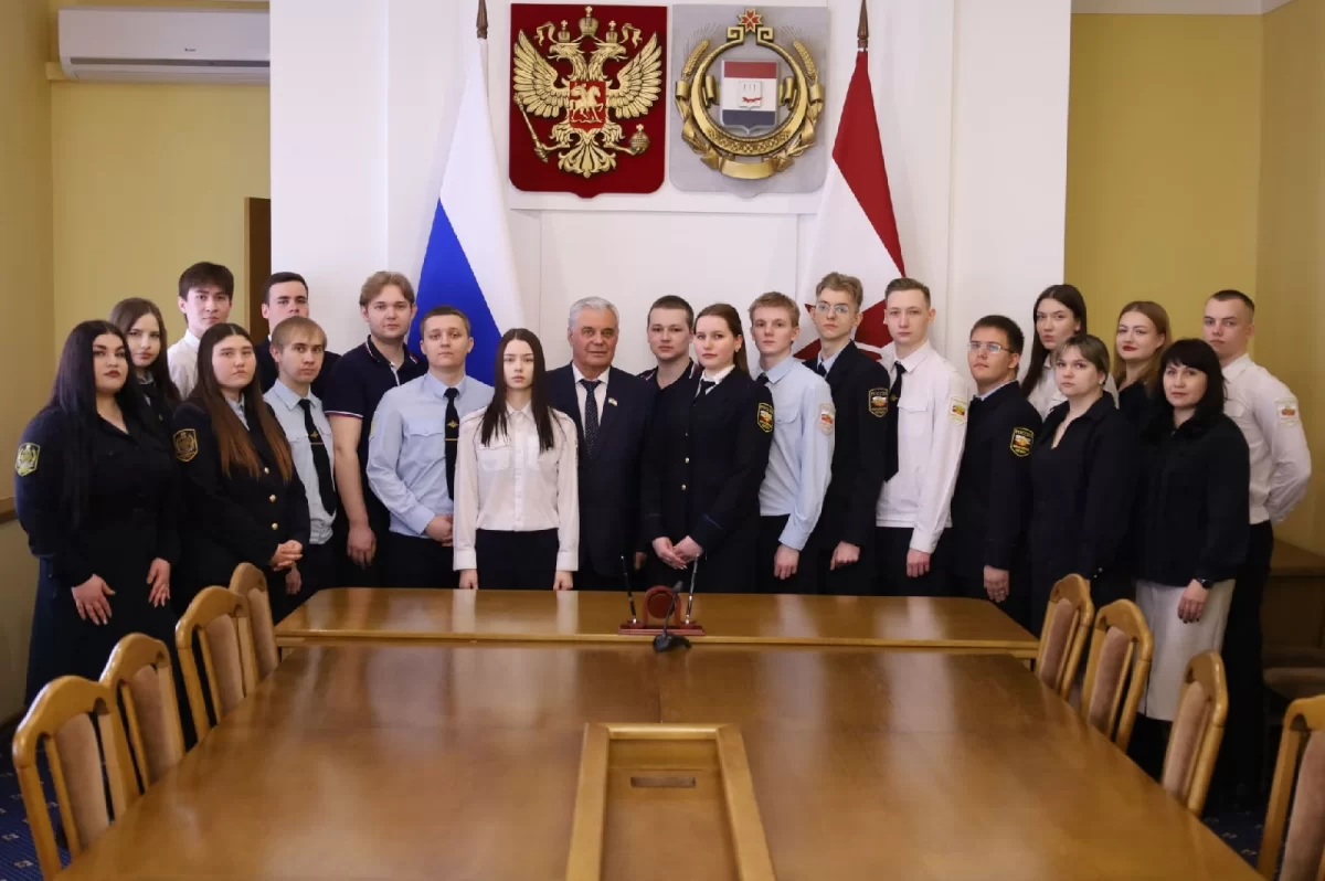 Спикер Госсобрания Владимир Чибиркин провел для студентов Средне-Волжского института День открытых дверей к 120-летию Государственной Думы