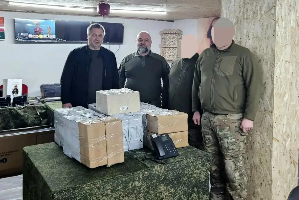 Иван Носков привез на фронт технику и средства связи, мэр Самары наградил бойцов в ходе командировки в зону спецоперации