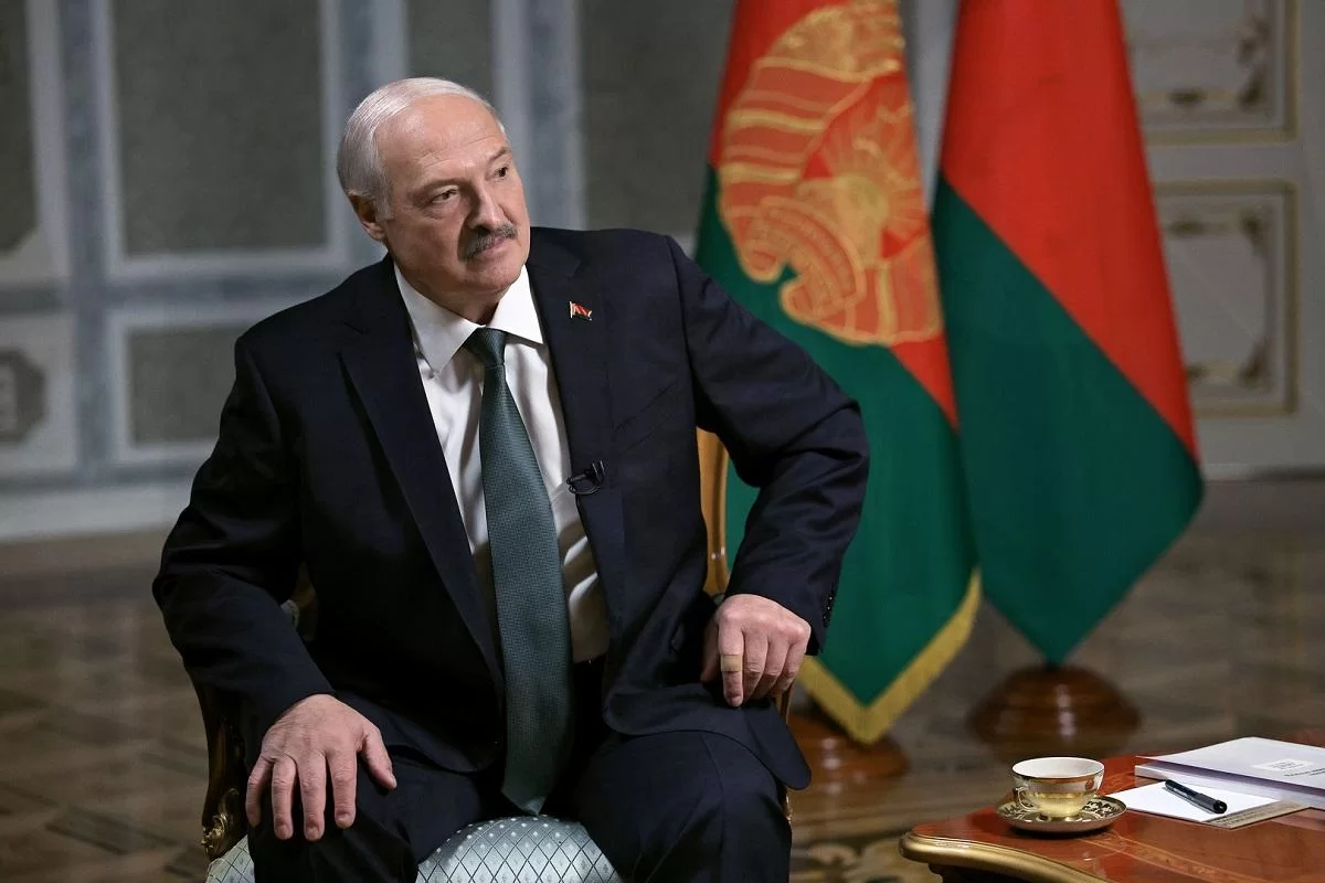 Лукашенко получил в подарок книгу Маргариты Симоньян