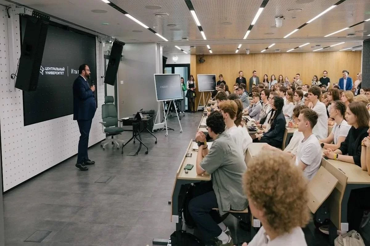 Центральный университет и Минцифры: партнёрство для будущих IT-специалистов