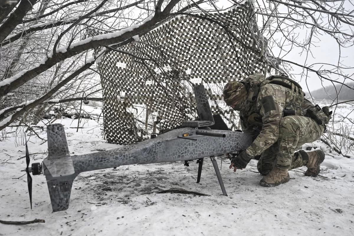 «Ночь дронов»: 350 беспилотников и ракеты Storm Shadow — Россия пережила самую массированную атаку с начала года