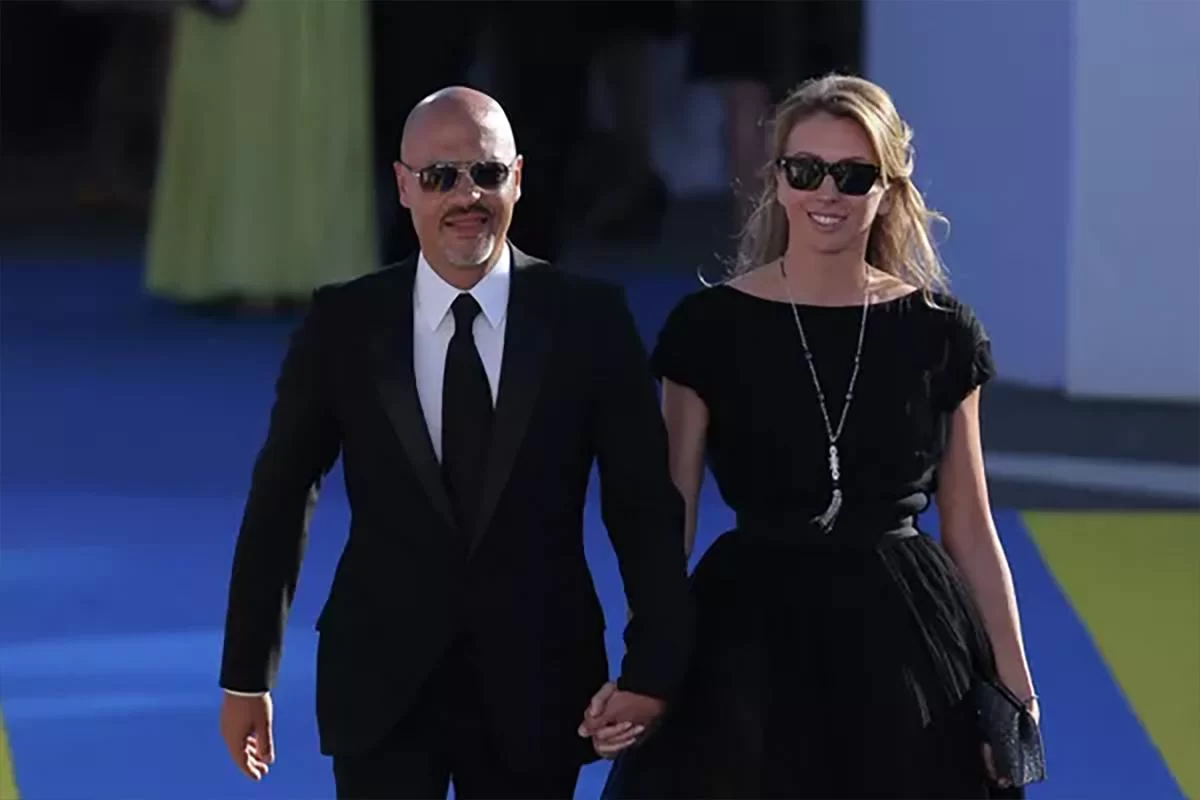 «Ревел в подушку»: сын Фёдора Бондарчука впервые рассказал о детских слезах из-за сестры с ДЦП