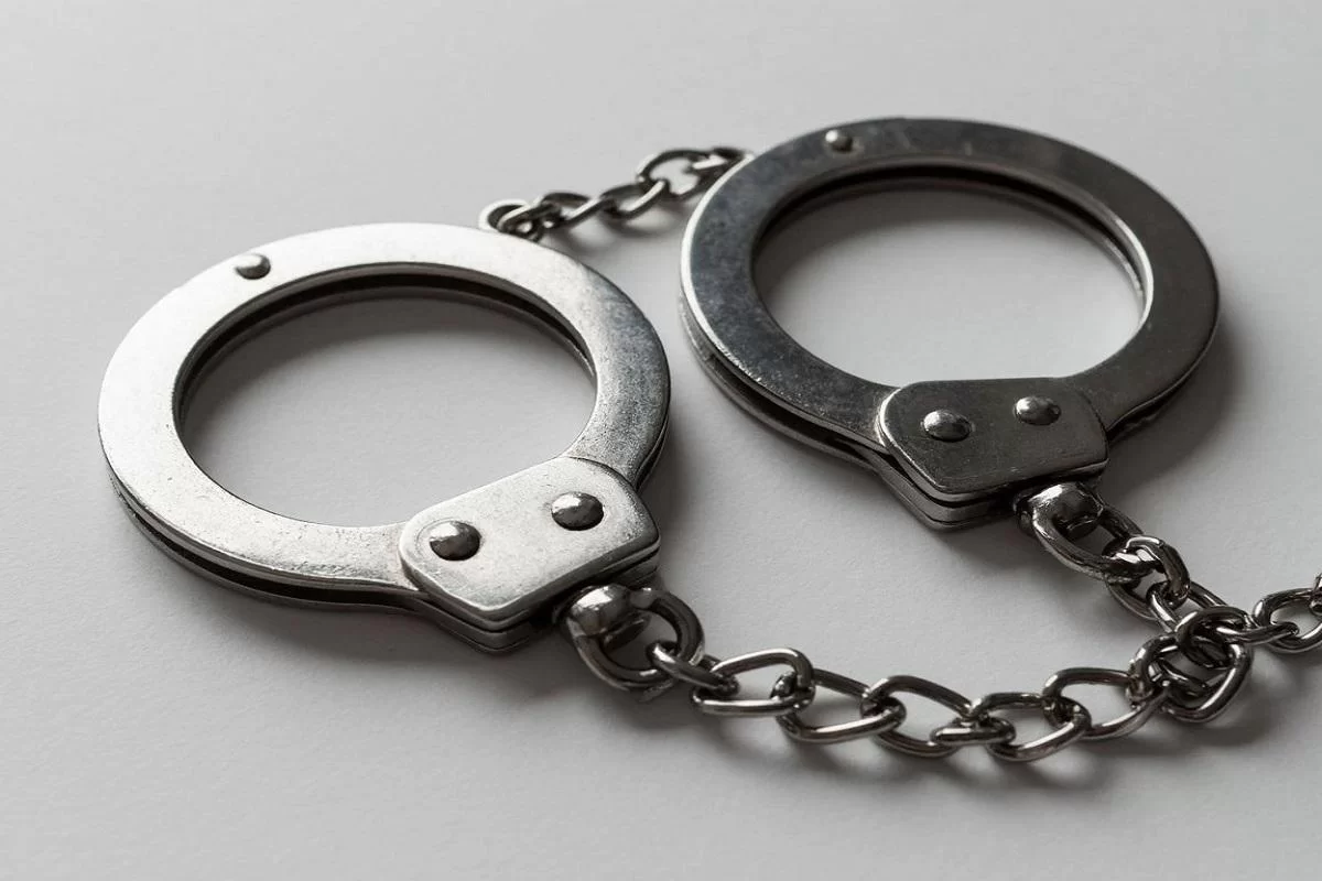 В Петербурге женщину обвинили в госизмене и помощи террористам