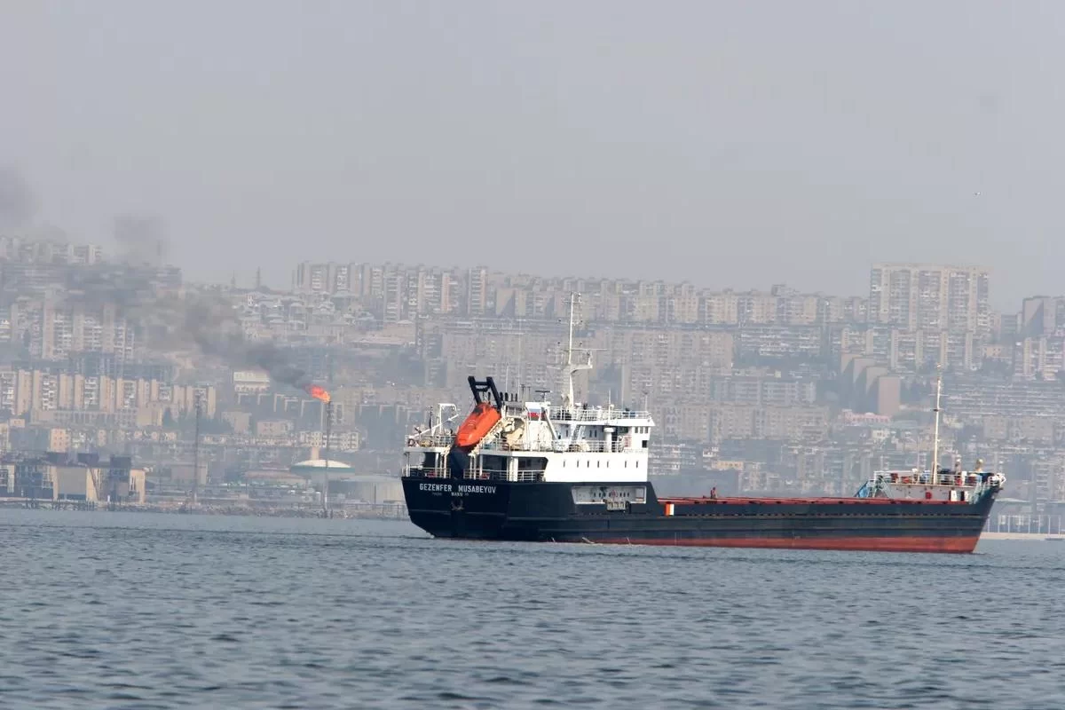 США приставят эскорт к танкерам в Ормузском проливе, но есть нюанс: Бессент назвал пугающее условие