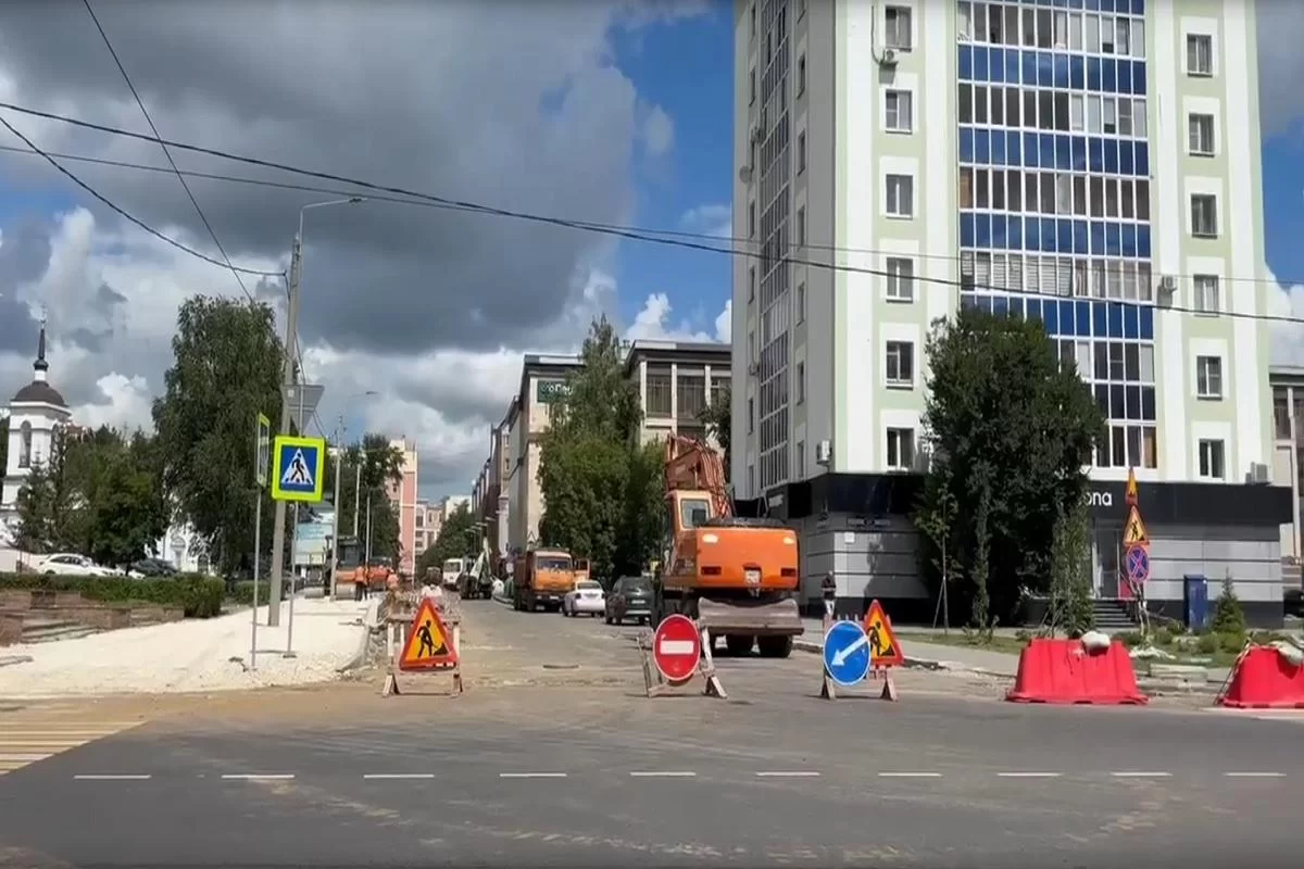 Мэр Владимир Быков предупредил о перекрытии ул. Демократической из-за ремонта дороги у ТЦ «РИО»