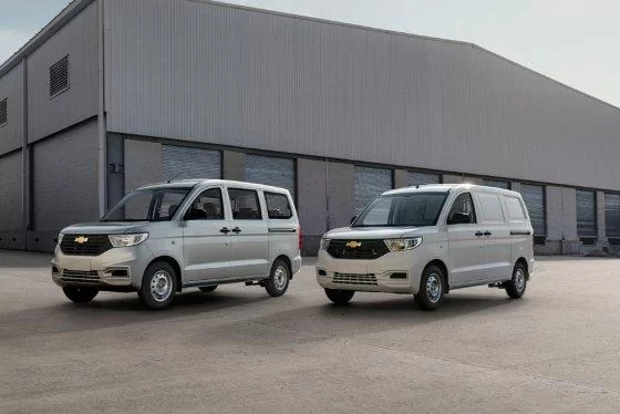 Дешевле Largus и «Газели»: в Узбекистане стартовали продажи микроавтобуса за 889 тысяч рублей