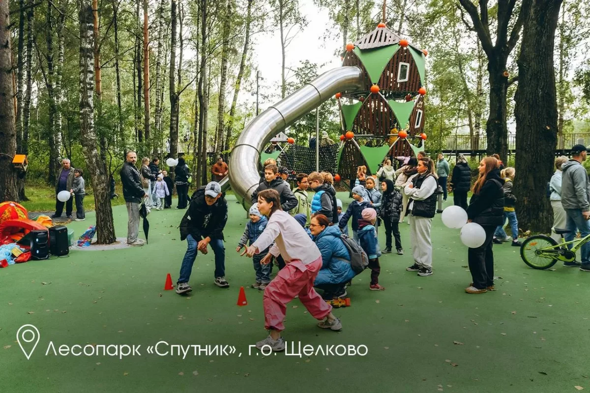 Андрей Воробьев: В Щелково, Истре, Лобне и Богородском округе завершили благоустройство шести общественных территорий
