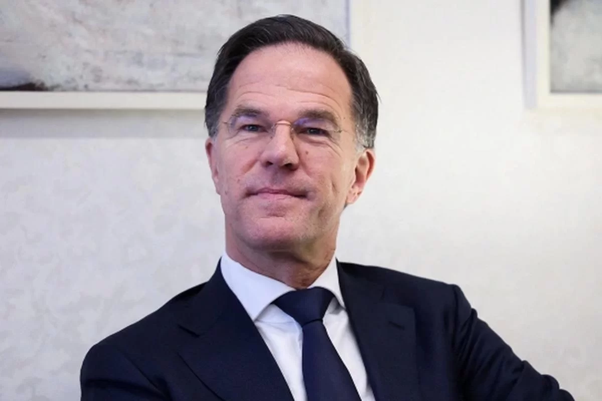 Дипломатический демарш: Париж вычеркнул генсека НАТО и главу Еврокомиссии из саммита по Ормузскому проливу