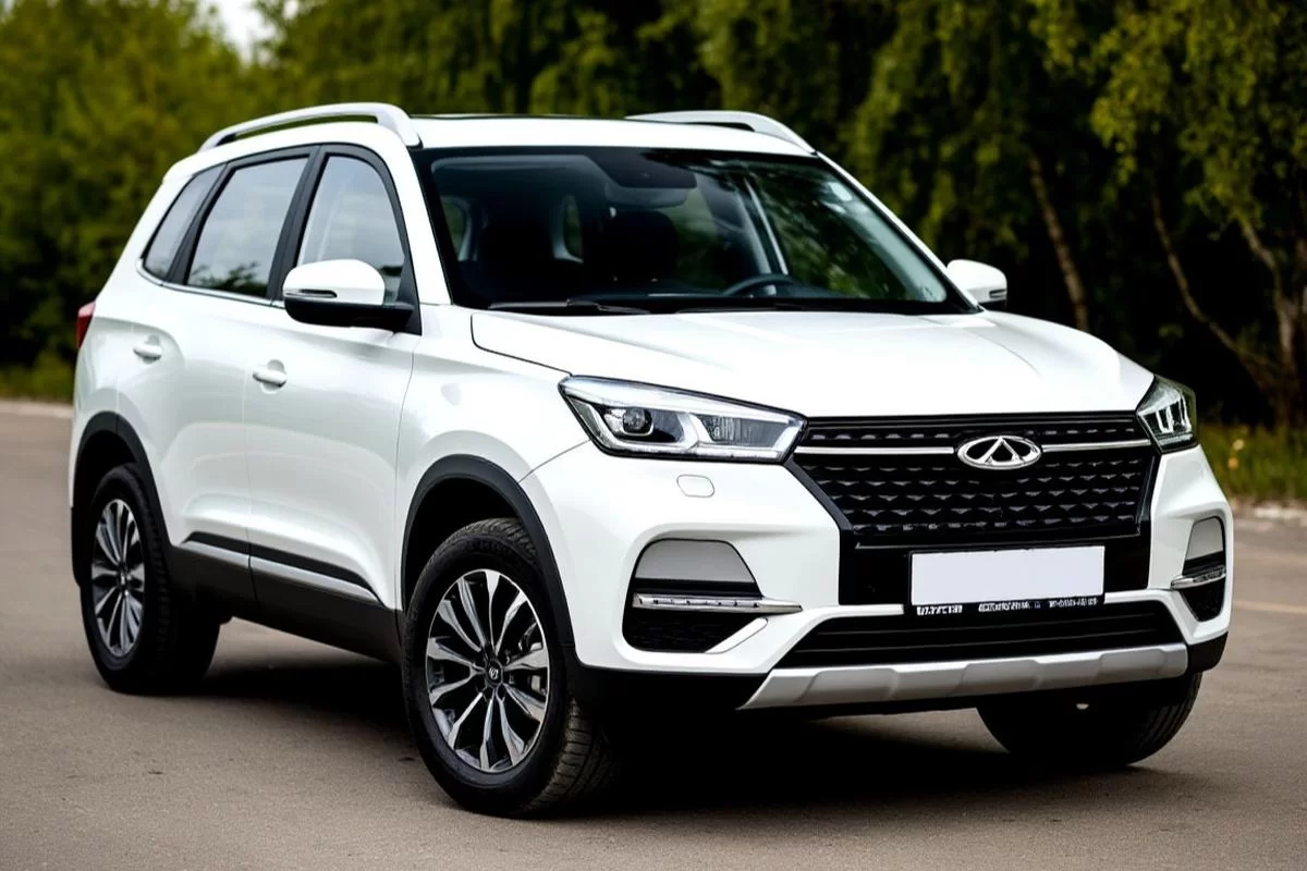 Chery научила Tiggo парковаться без водителя: новая система VPD встретит у подъезда и сама найдёт место