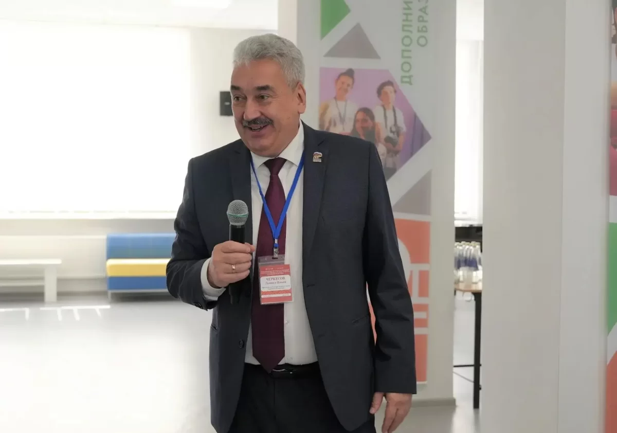 «Чувашия – лидер по открытости бюджетных данных»: Спикер Госсовета Леонид Черкесов поприветствовал участников межрегионального семинара контрольно-счетных органов регионов РФ