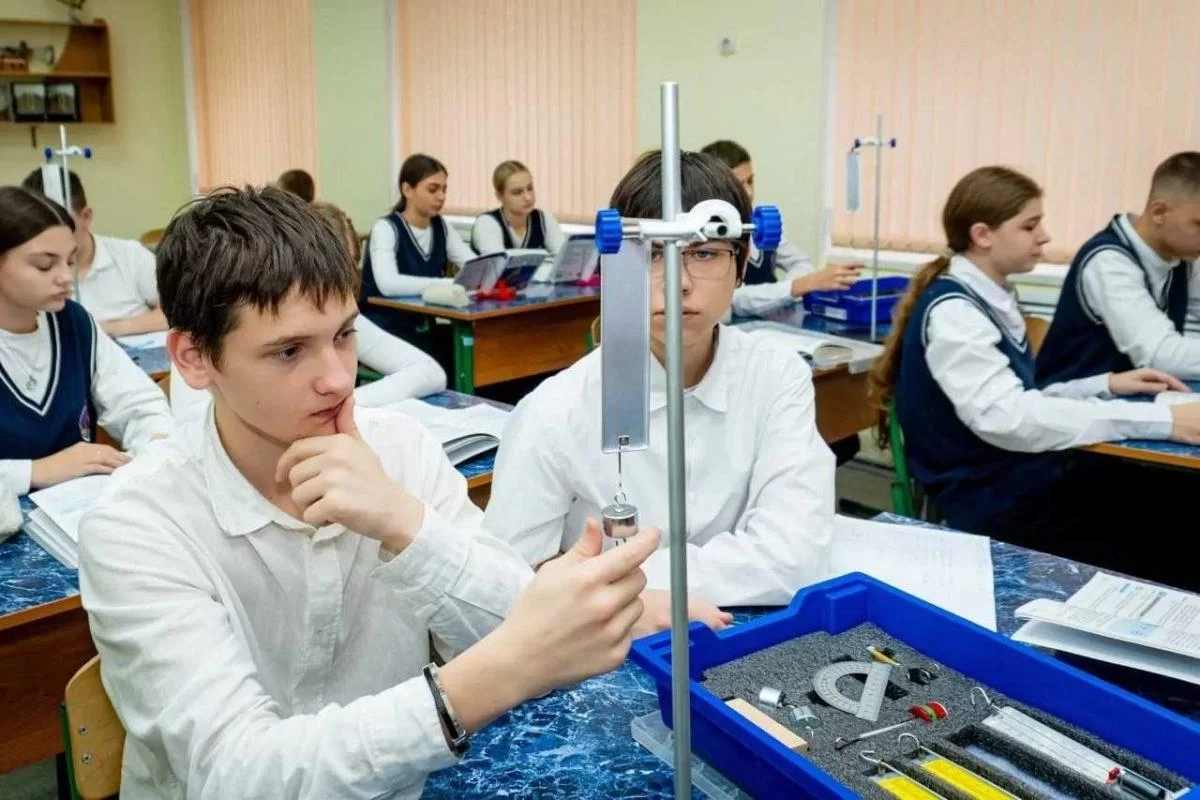 Школьные профильные классы в Ивановской области получат новое оборудование