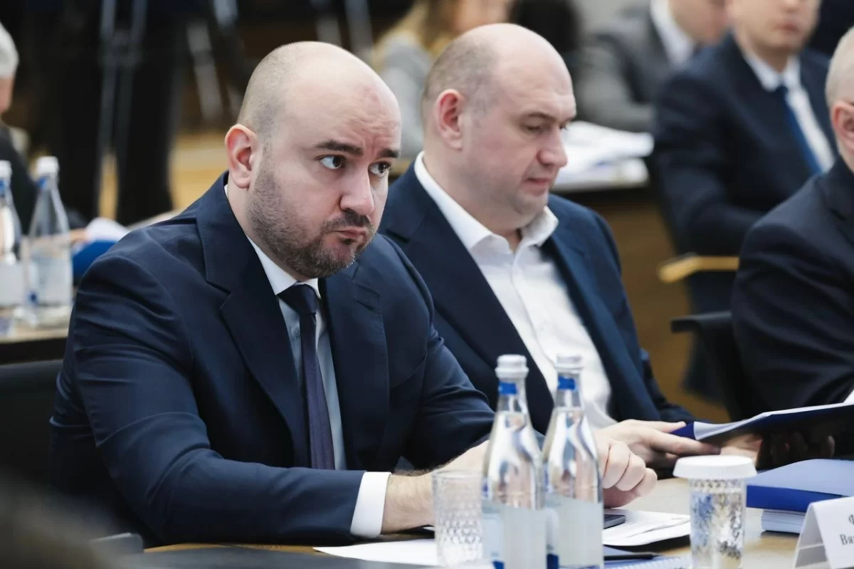 Губернатор Вячеслав Федорищев: В селах Самарской области с 2020 года построено и отремонтировано 52 км дорог, свыше 1 тыс. объектов благоустроено