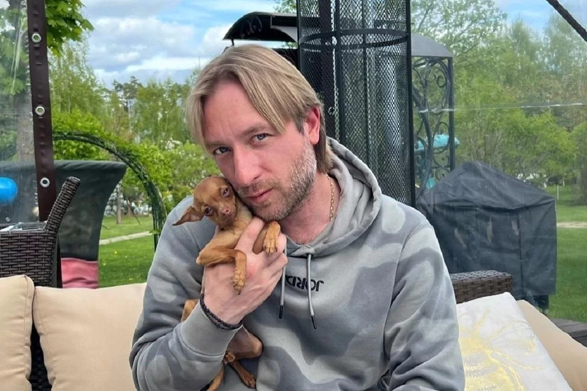 Я зову папой отчима: Старший сын Евгения Плющенко отказался называть фигуриста отцом