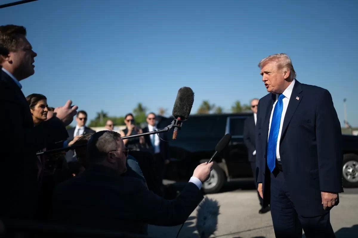 «Исламская Республика Япония» и «президент Путин»: Трамп устроил шоу оговорок на саммите НАТО