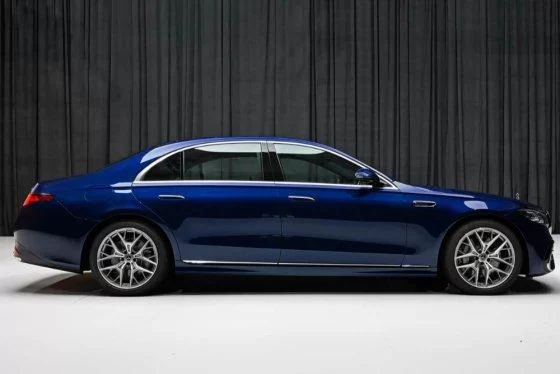 Только для избранных: Mercedes запретил продажу бронированного S 680 Guard в США и Китае