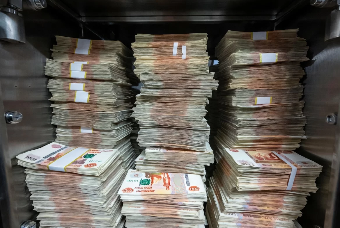 Эксперт НИФИ назвала сумму вклада для жизни на проценты