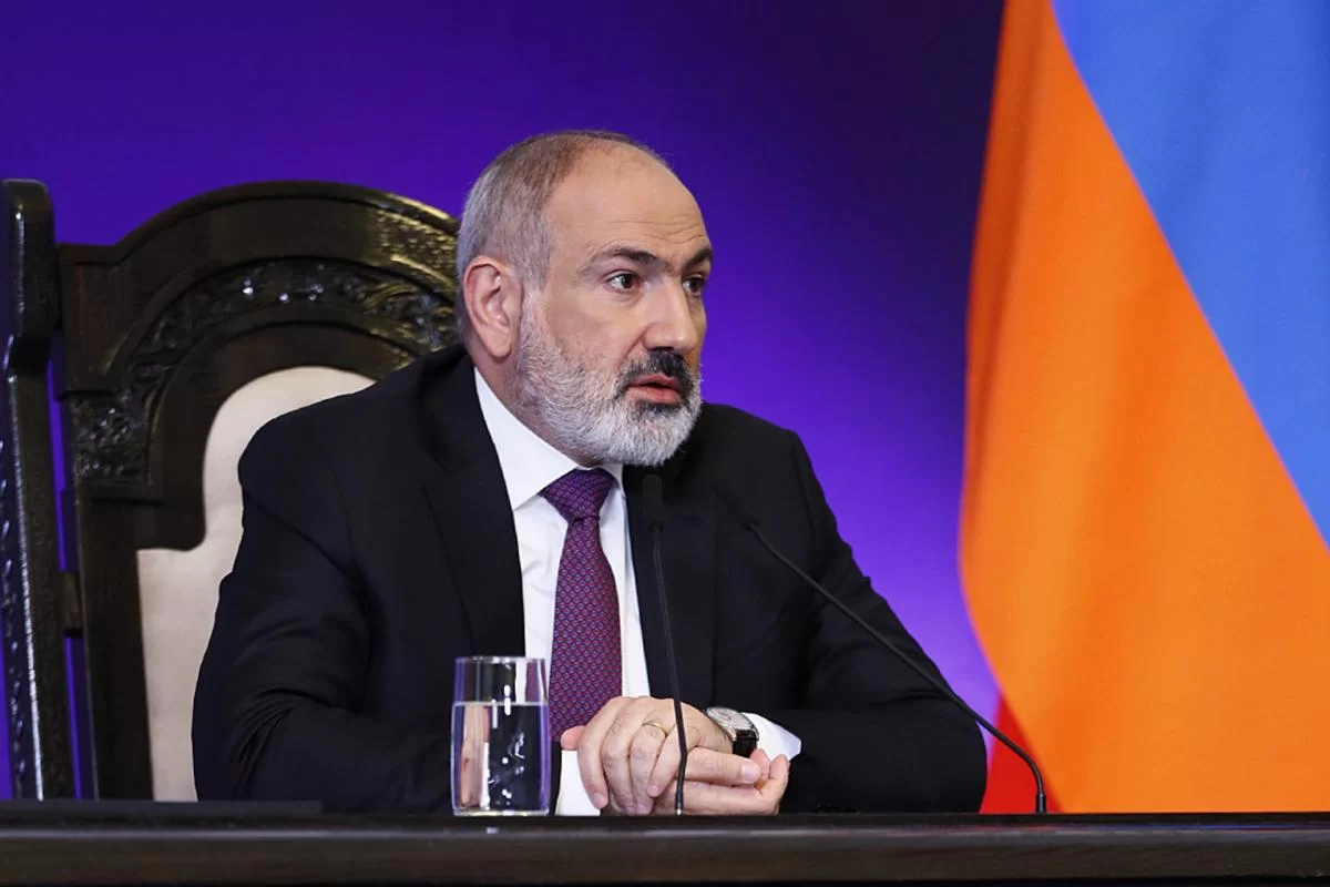 Тише воды, ниже травы: почему Пашинян назвал Армению «маленькой и скромной»
