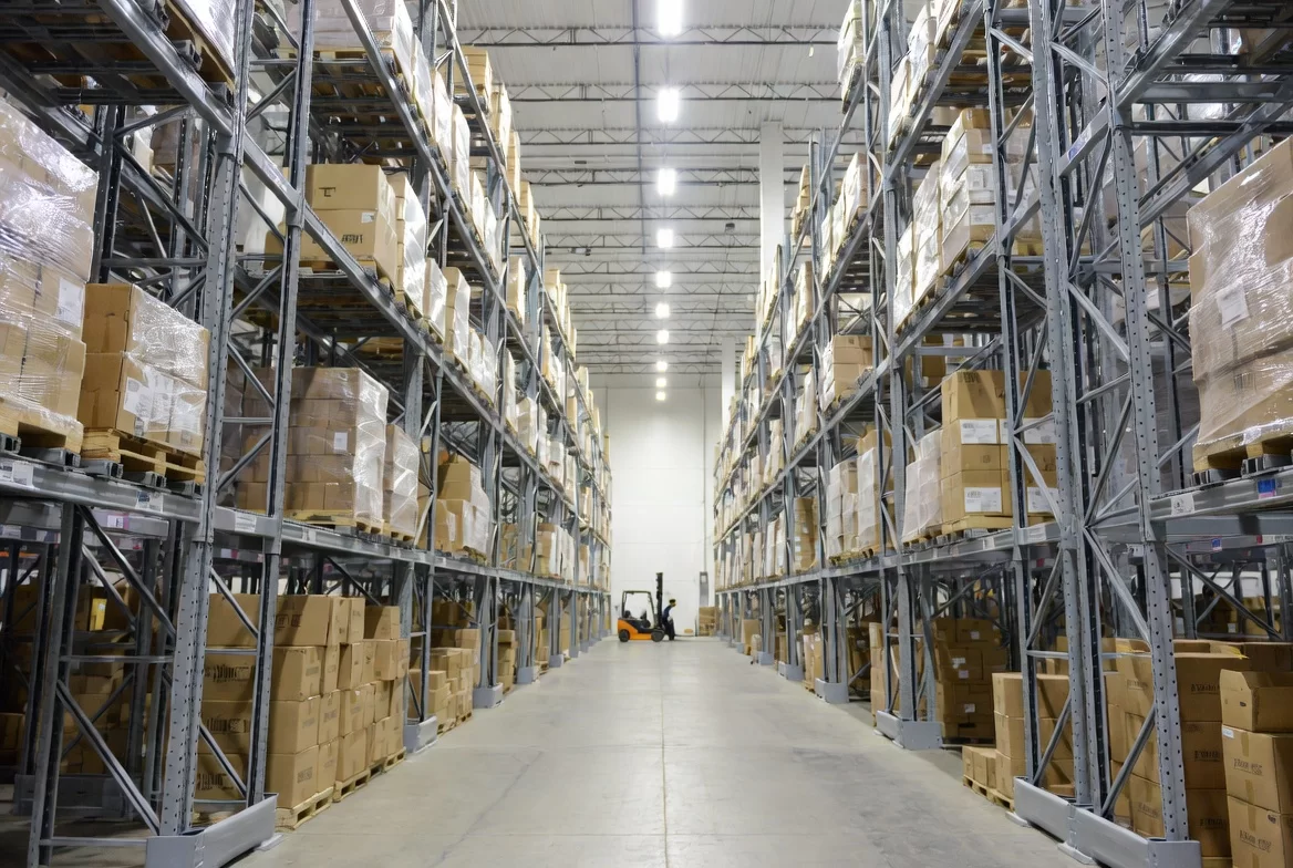 Чистая прибыль ООО «Агроторг» выросла более чем на 20% в 2024 году при нулевом обороте собственных средств