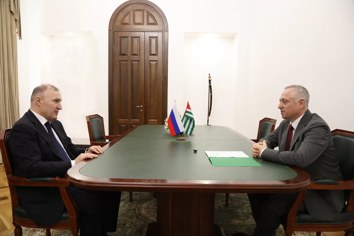 Мурат Кумпилов: Абхазия остается одним из ключевых партнёров Адыгеи, внешнеторговый оборот между республиками увеличился на 12,7%