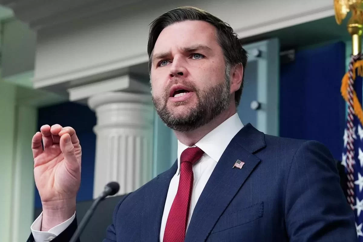 Секретный документ рассекретил планы Вэнса: визит в Будапешт перед выборами Орбана вызвал скандал