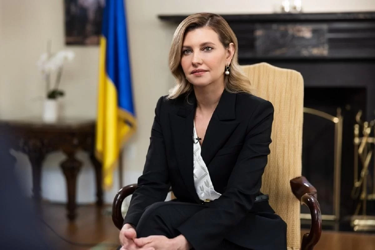 «Ленка, ждём фото из окопов!»: как первую леди Украины затравили в интернете