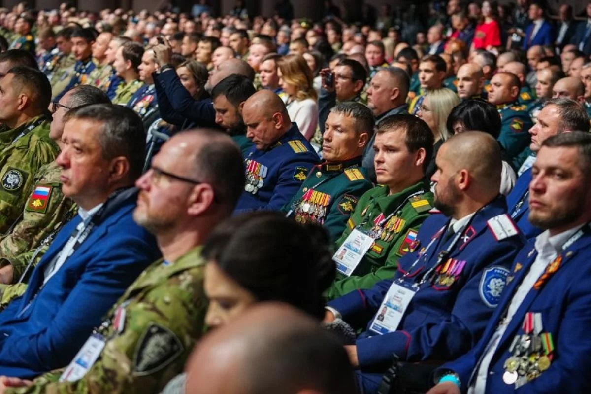 Награжденным Георгиевским Крестом ветеранам СВО в Псковской области предложат бесплатную землю