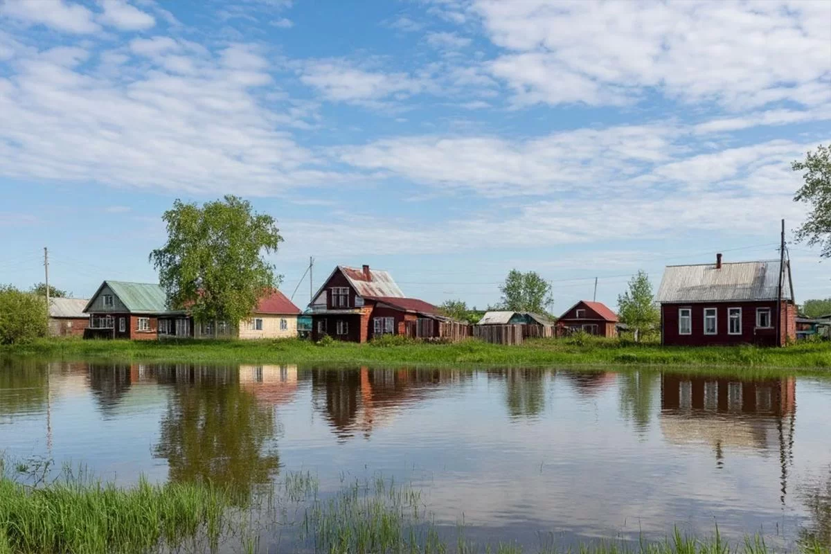 Вода наступает: число подтопленных дач под Хабаровском за сутки выросло вдвое, а пик паводка ещё впереди