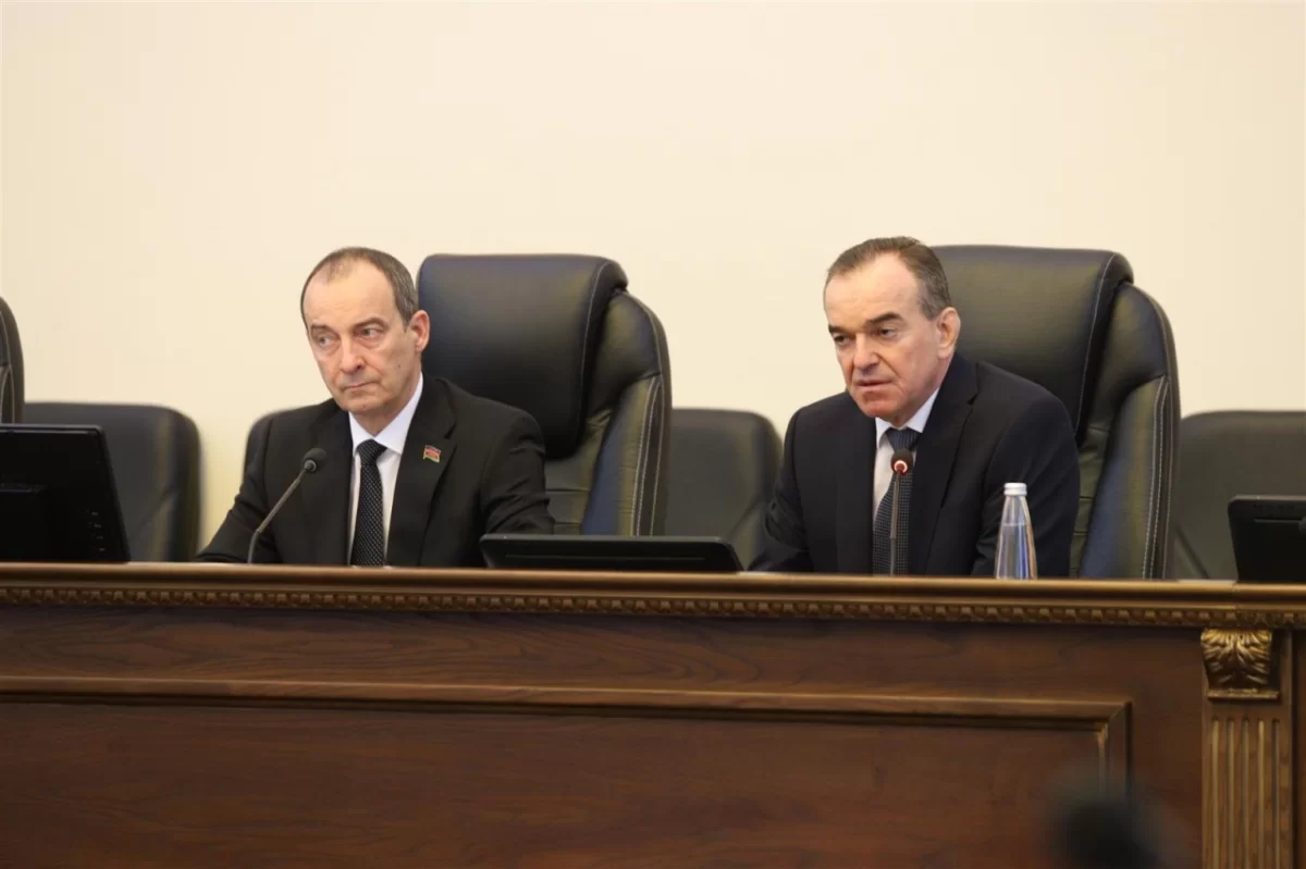 На сессии ЗСК обсудили ход работы над изменениями в бюджет Кубани