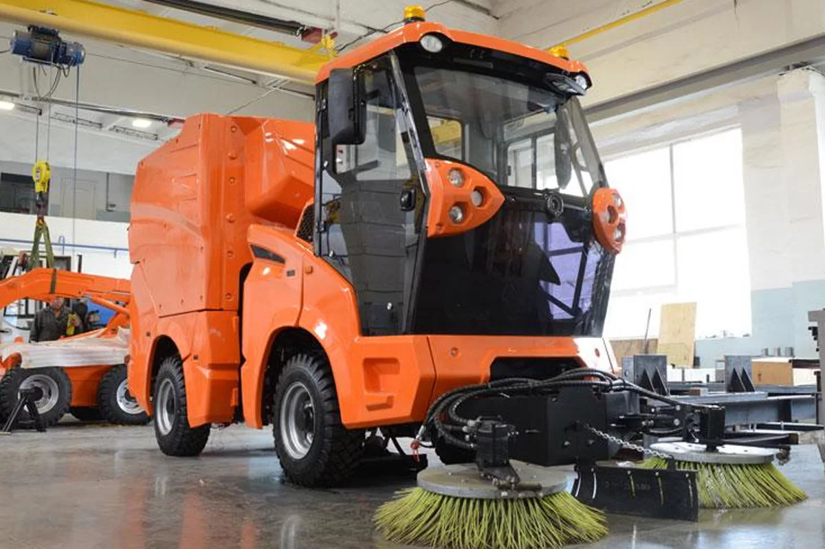 Губернатор Георгий Филимонов: В Вологодскую область из Москвы поступила партия коммунальной техники из 30 машин