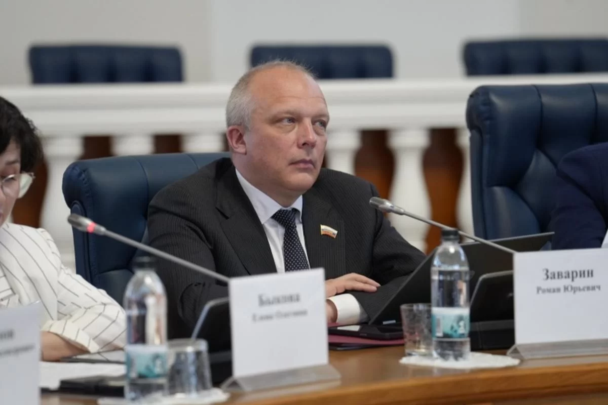 Спикер Заксобрания Вологодской области Роман Заварин предложил устранить правовой пробел в контроле за популяциями диких животных в нацпарках