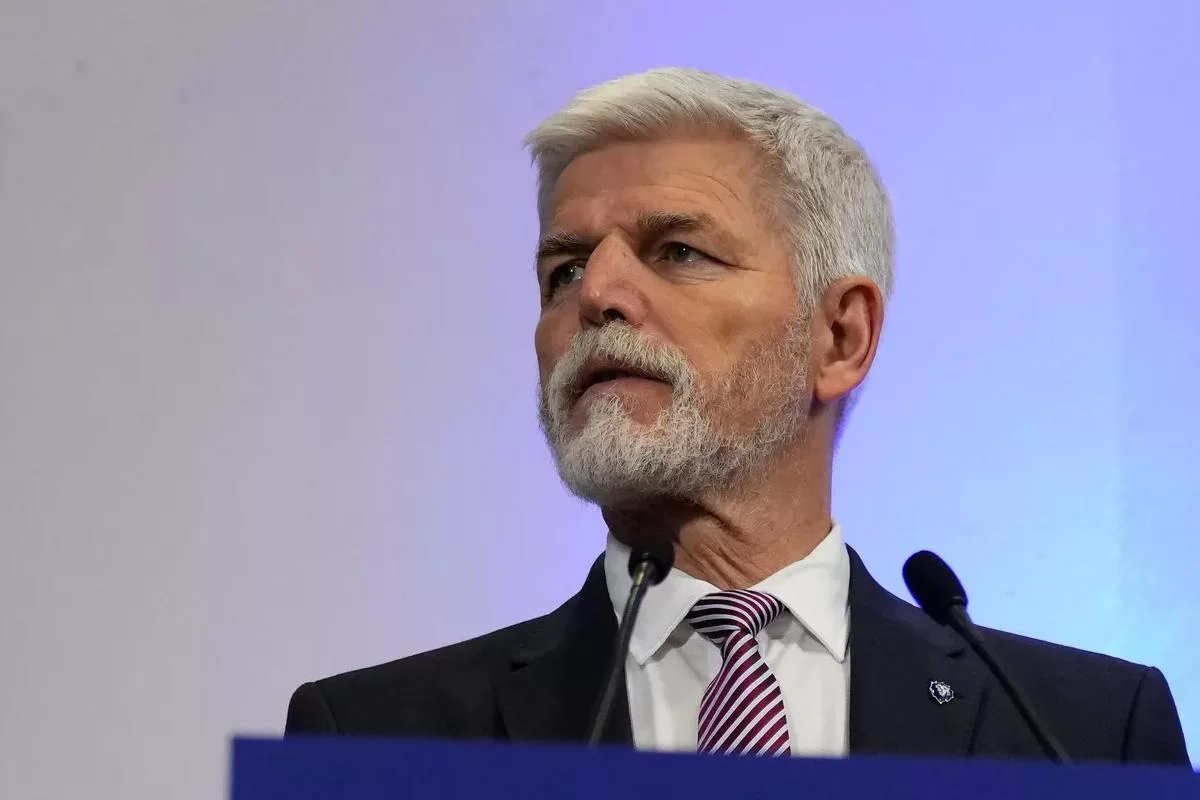 Президент Чехии призвал НАТО использовать союзнические связи