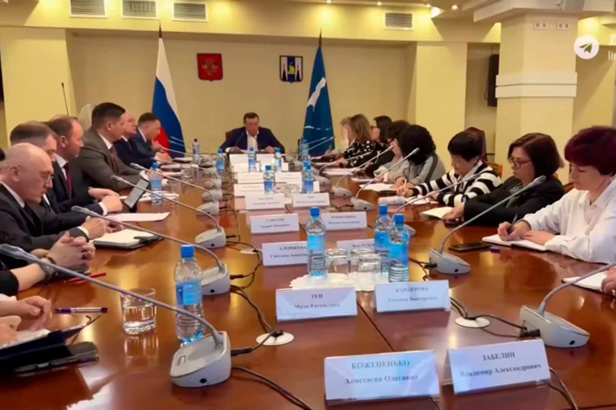 Губернатор Валерий Лимаренко: В Сахалинской области расширят участие «серебряных» волонтёров в обеспечении безопасности