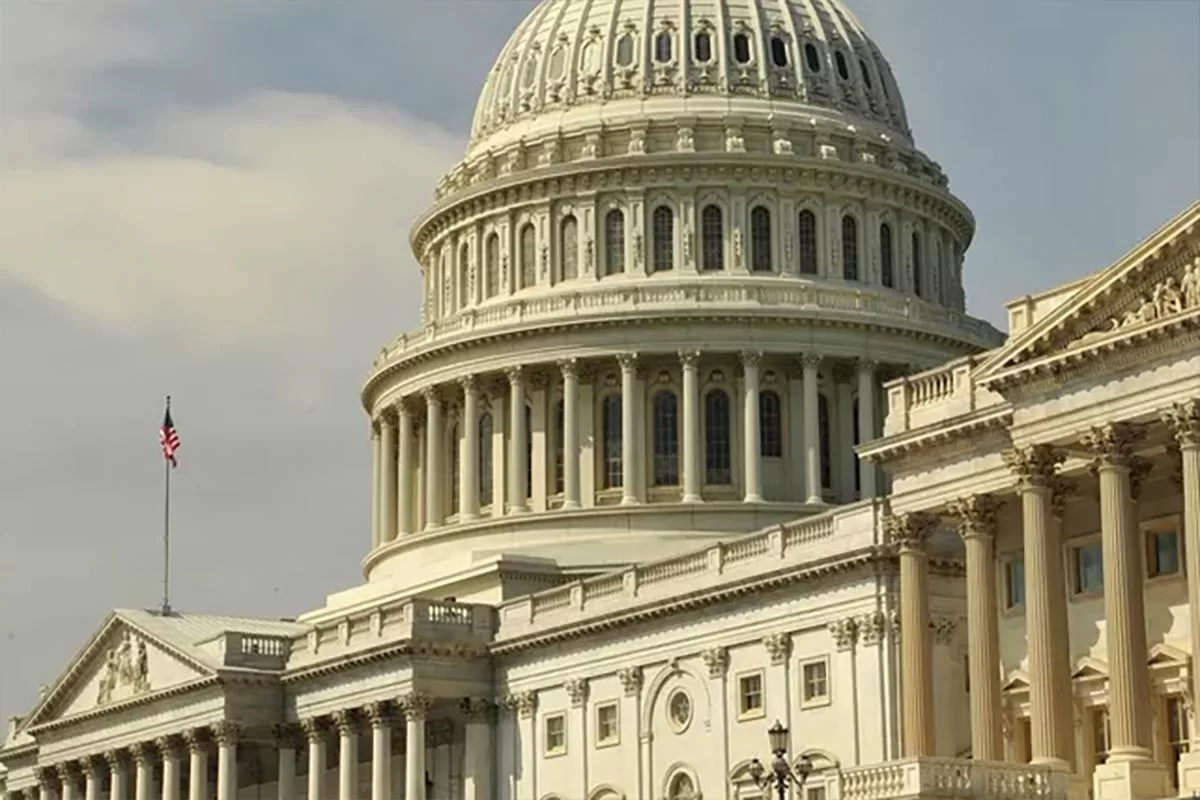 Сенат дал зелёный свет войне: Трамп сохранил право бомбить Иран без оглядки на Конгресс