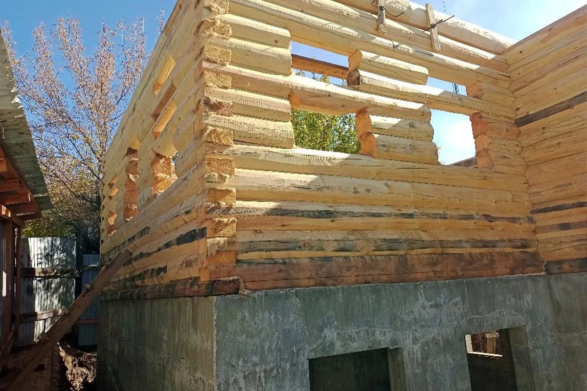 Мэр Руслан Болотов: Иркутск стал одним из первых муниципалитетов, где начали применять средства инвесторов для восстановления объектов культурного наследия