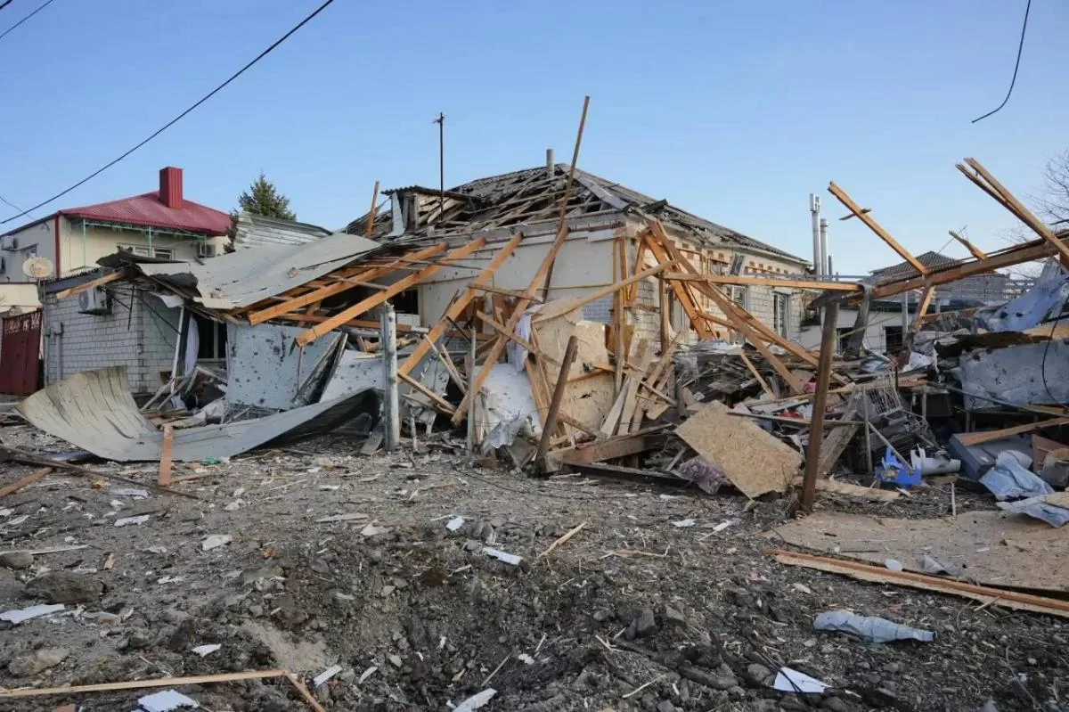 В Новороссийске после атаки БПЛА повреждены 102 дома и три детсада