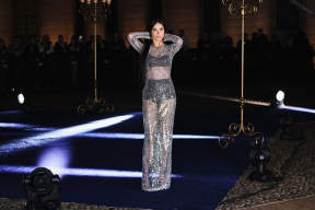 Известная актриса посетила модное мероприятие в прозрачном платье