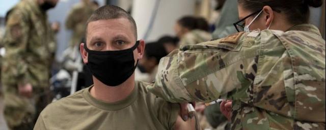 Министерство обороны США ввело обязательную вакцинацию для всех сотрудников