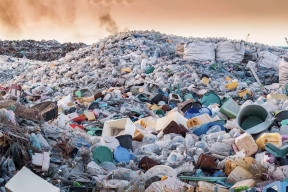 Жители Улан-Удэ жалуются на зловонную мусорную свалку