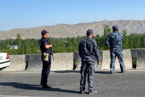 Представители Таджикистана и Киргизии устанавливают причины конфликта на границе республик