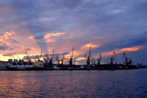 Системы безопасности мореходства в порту Мариуполя заработают в 2025 году